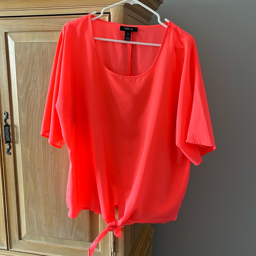 XL Style & Co Bright Orange Womens top knotted at waist